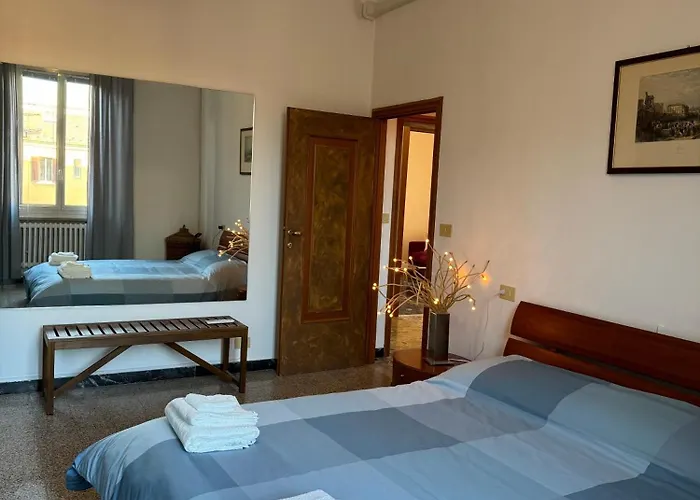Station-fiera Apartment-free Parking * Boloňa